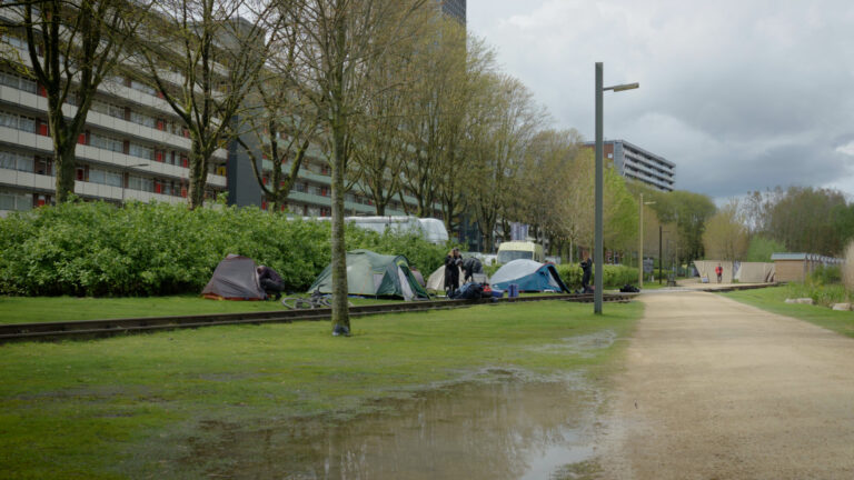 Camping Roadburn opent officieel met tenten in modderige omstandigheden